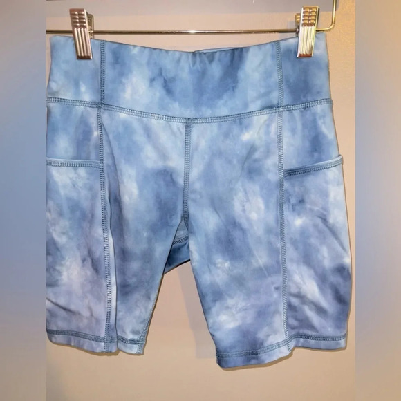 SZ 10/12 blue bike shorts with pockets. - Picture 3 of 3
